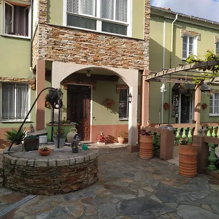 Πανσιόν El Pinar *