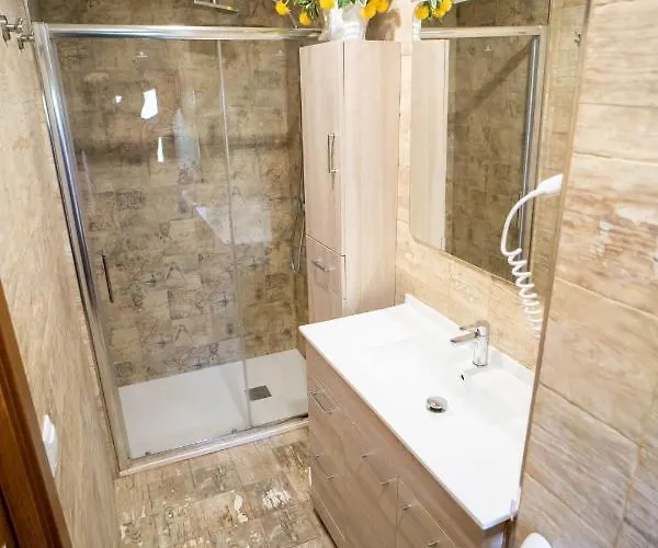 Gasthuis El Pinar Ribadeo